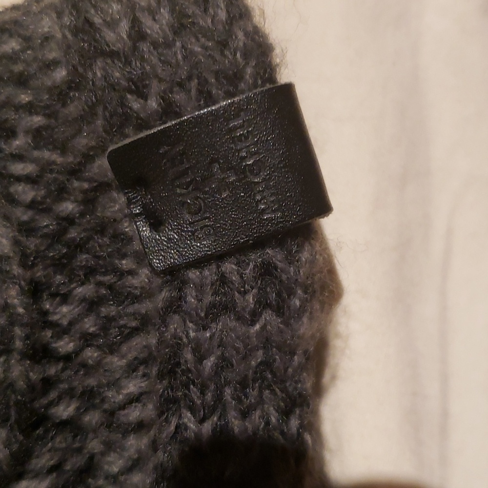 Bickley + Mitchell Gray Infinity Scarf - image 4